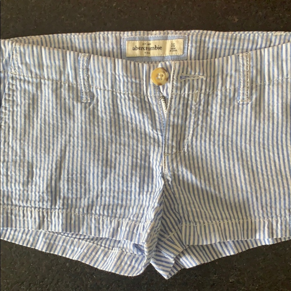 Abercrombie striped shorts